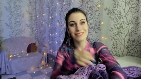 Snapshot of marylou_ chatting on February 21, 9:34 am Mary Lou online show from February 21, 9:34 am