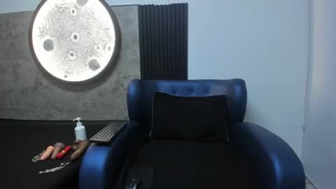mary online show from May 16, 8:07 pm