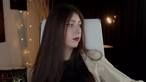 Mary Miller online show from March 26, 7:14 am