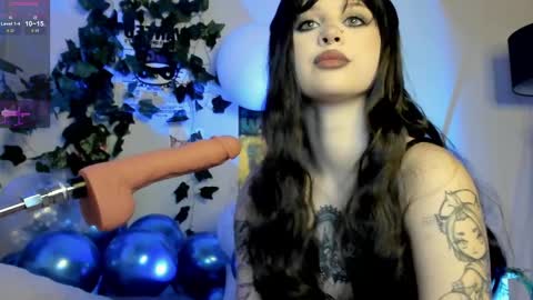 Snapshot of marynixoxo chatting on February 21, 3:12 am Mary x online show from February 21, 3:12 am