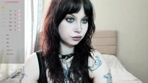 Mary x online show from January 7, 7:22 am