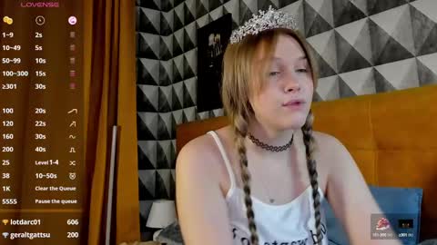 Snapshot of maryshiotta chatting on February 27, 4:41 am Mary online show from February 27, 4:41 am