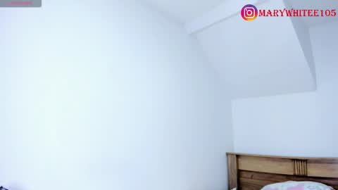 Mary  online show from March 11, 8:59 pm