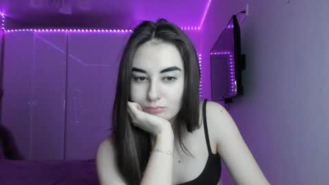 Mary online show from February 10, 4:05 am