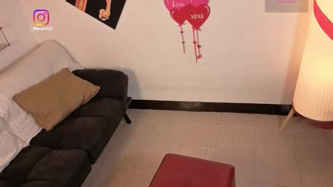 maryybellax online show from February 15, 11:01 pm