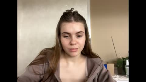 Snapshot of maryyourr chatting on December 20, 9:11 pm MaryYourr online show from December 20, 9:11 pm