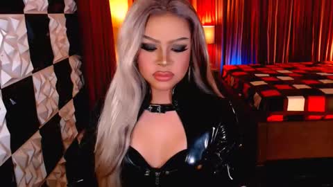 VALE online show from December 20, 10:06 pm