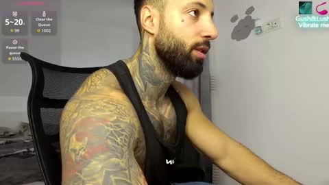 Snapshot of masculineguy69 chatting on November 26, 7:09 am masculineguy69 online show from November 26, 7:09 am