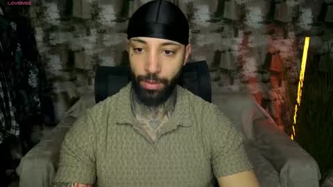 masculineguy69 online show from January 13, 7:35 am