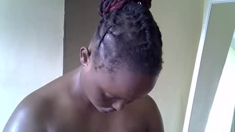 Cate online show from April 17, 9:45 am