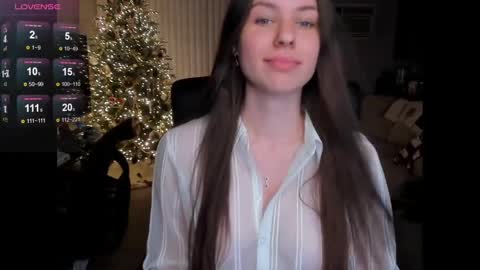 Snapshot of mash_hub chatting on December 25, 3:08 am Mash online show from December 25, 3:08 am