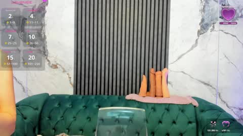 Snapshot of masha_daiana chatting on December 9, 5:07 am Daiana Danieleaida online show from December 9, 5:07 am