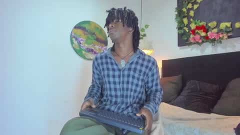 MARSHALL LEE online show from March 3, 7:20 pm