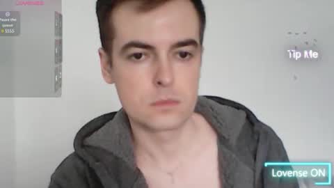 Snapshot of maskbaby2 chatting on March 10, 9:32 am greenhot2 online show from March 10, 9:32 am