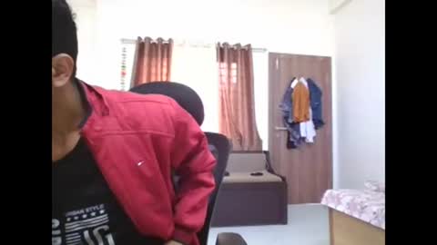 maskboyz2003 online show from December 7, 2:09 am