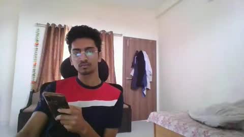 maskboyz2003 online show from December 28, 4:08 am