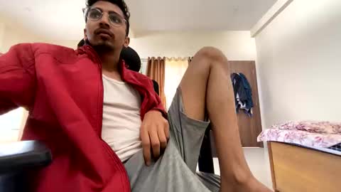 Mask Boy online show from December 9, 5:40 am