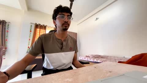 Mask Boy online show from February 27, 2:53 am