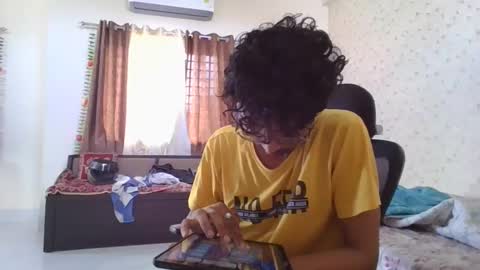 Mask Boy online show from October 2, 4:41 am