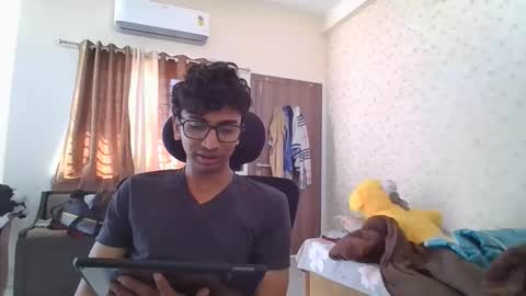 Mask Boy online show from January 15, 4:39 am