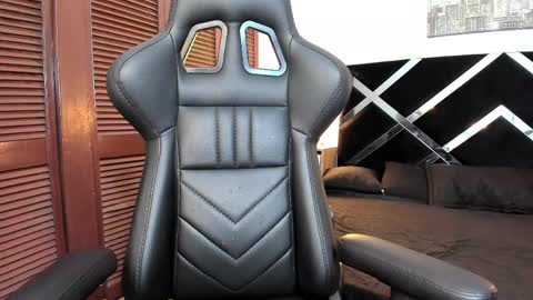 Scarlet  online show from April 11, 7:29 pm