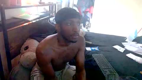 maskedupbang online show from April 29, 8:26 pm