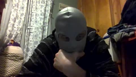 maskedyogaman online show from November 30, 4:27 am