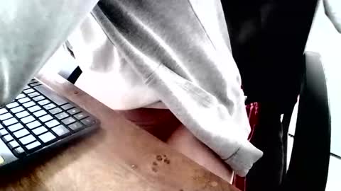 Snapshot of maskime59 chatting on October 18, 8:26 am maskime59 online show from October 18, 8:26 am