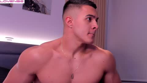 Mason Bennet online show from October 29, 10:11 pm