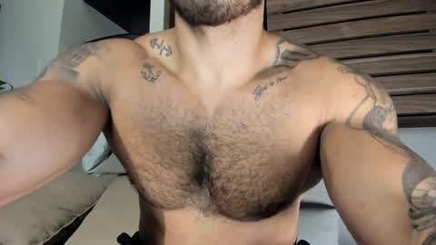 Snapshot of mason_fit chatting on February 22, 4:07 am Mason Andre online show from February 22, 4:07 am