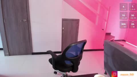 Mason Andre online show from June 3, 2:33 pm