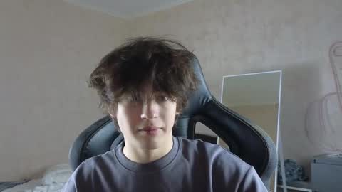 Snapshot of mason_jr chatting on October 26, 10:47 pm mason_jr online show from October 26, 10:47 pm