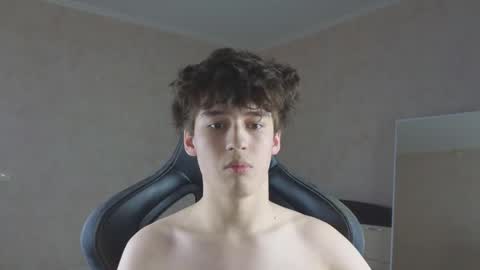 Snapshot of mason_jr chatting on November 14, 4:49 pm mason_jr online show from November 14, 4:49 pm