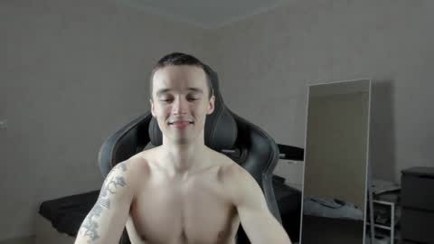 Snapshot of mason_warhol chatting on January 16, 6:48 pm Mason online show from January 16, 6:48 pm