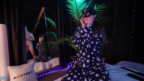 DickJane online show from December 15, 11:53 pm