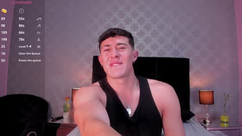 Snapshot of massimo_bianco chatting on December 20, 2:49 pm Massimo online show from December 20, 2:49 pm