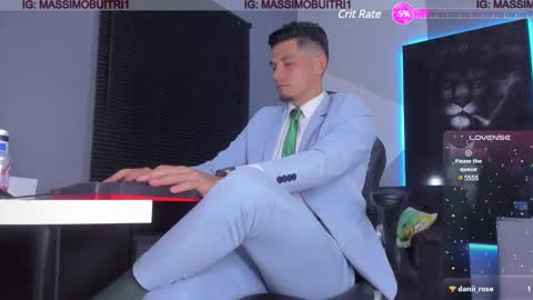 I am Massimo online show from January 29, 12:33 am