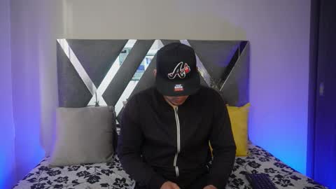 Snapshot of massimo_vidal chatting on September 29, 12:10 pm massimo_vidal online show from September 29, 12:10 pm