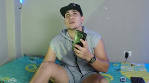 Snapshot of massimo_vidal chatting on October 28, 2:31 pm massimo_vidal online show from October 28, 2:31 pm