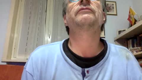 massimoxsempre online show from December 5, 12:30 am