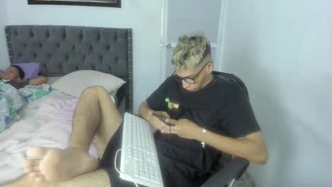 master_boy28 online show from March 1, 6:11 pm