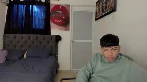 master_boy28 online show from March 17, 8:23 pm