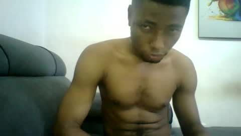 Snapshot of master_kael chatting on August 8, 10:56 pm Master Kael online show from August 8, 10:56 pm
