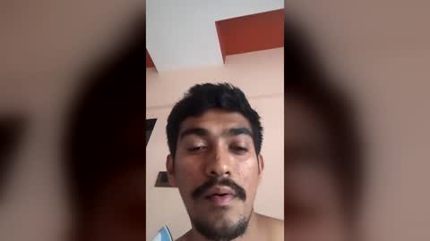 Snapshot of master_leoo chatting on June 10, 12:04 pm master_leoo online show from June 10, 12:04 pm