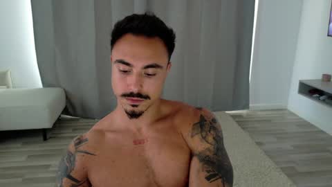 Snapshot of master_lukass chatting on June 2, 4:31 pm master_lukass online show from June 2, 4:31 pm