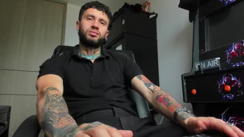 Snapshot of master_steven_01 chatting on March 8, 10:45 pm steven online show from March 8, 10:45 pm