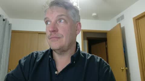 Snapshot of master_thorn chatting on February 22, 2:28 am Master Thorn online show from February 22, 2:28 am