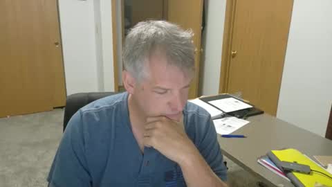 Snapshot of master_thorn chatting on September 24, 2:59 am Master Thorn online show from September 24, 2:59 am