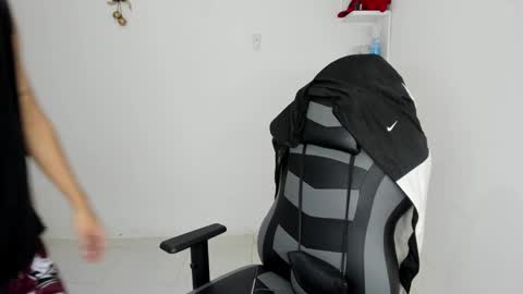 Alpha junior online show from December 2, 4:24 pm