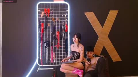 Snapshot of masteraxelandmelany chatting on July 28, 12:59 pm Axel And Melany online show from July 28, 12:59 pm